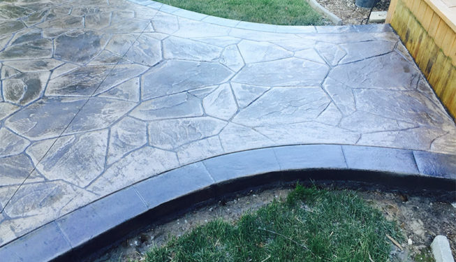 Pattern: Large Random Flagstone - Colors: Portabella With Dark Gray
