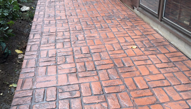 Pattern: Basket Weave - Colors: Brick Oven With Dark Gray